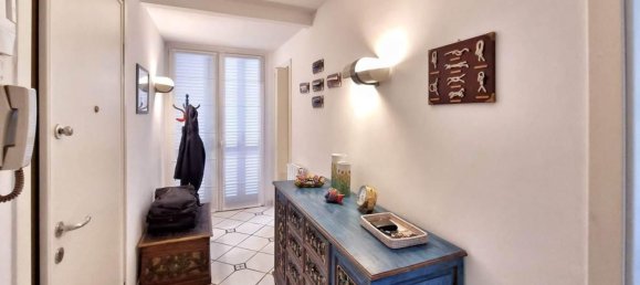 Ático de 4 habitaciónes en Massa, Italy No. 284399 46