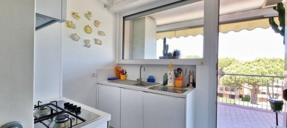 Ático de 4 habitaciónes en Massa, Italy No. 284399 4