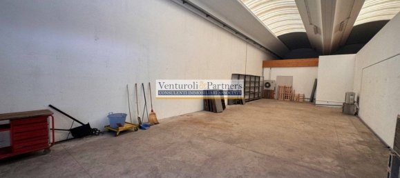 Armazém em Villanuova sul Clisi, Italy 330 m² N.º 299786 7