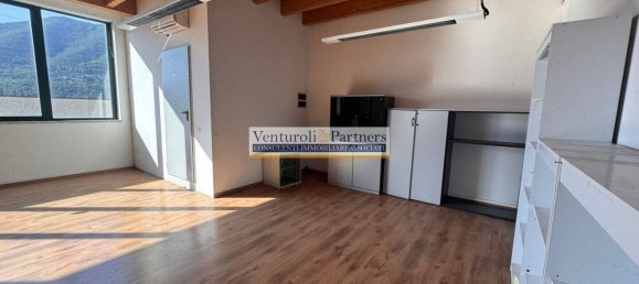 Armazém em Villanuova sul Clisi, Italy 330 m² N.º 299786 11