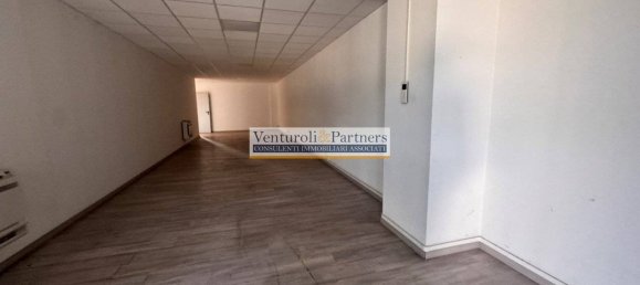 Armazém em Villanuova sul Clisi, Italy 330 m² N.º 299786 8