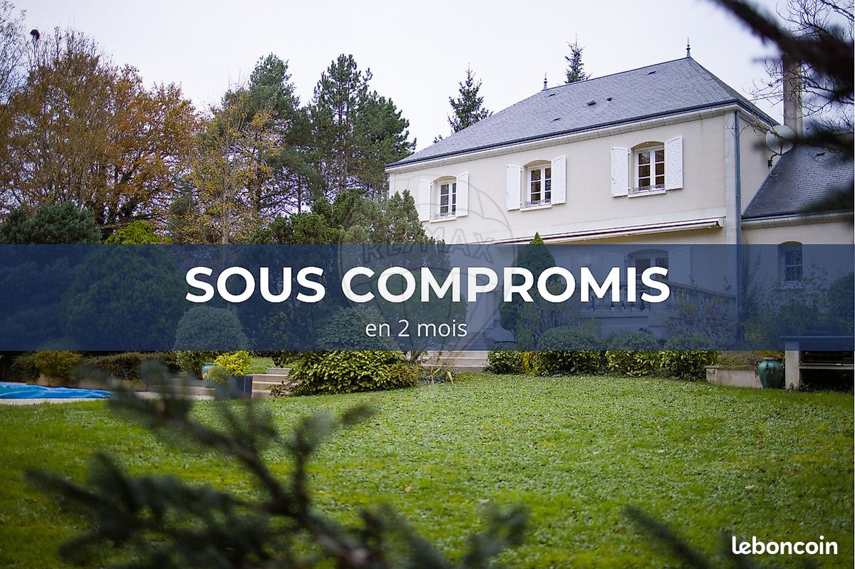 Casa de 7 dormitorios en Orleans, France No. 152508