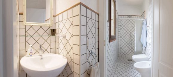 5 bedrooms Villa in Riparbella, Italy No. 193964 19