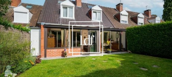 4 bedrooms House in Wattignies, France No. 54680 2