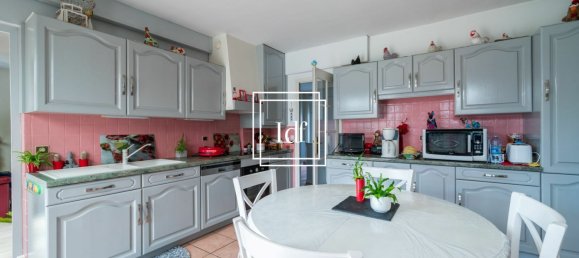 4 bedrooms House in Wattignies, France No. 54680 5