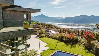 5 bedrooms House in Mondsee, Austria No. 204039