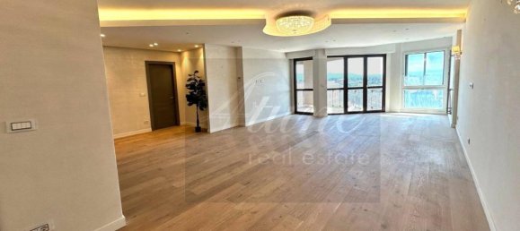 4 rooms Apartment in Rome, Italy No. 37755 3