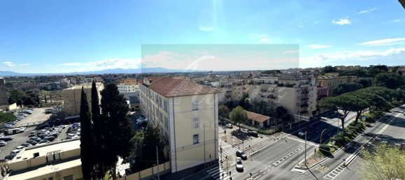 4 rooms Apartment in Rome, Italy No. 37755 24