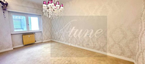 4 rooms Apartment in Rome, Italy No. 37755 12