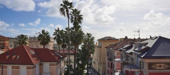 5 bedrooms Villa in Varazze, Italy No. 110324 9