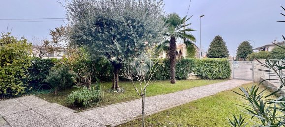 5-salle Maison à Loria, Italy No. 5651 41