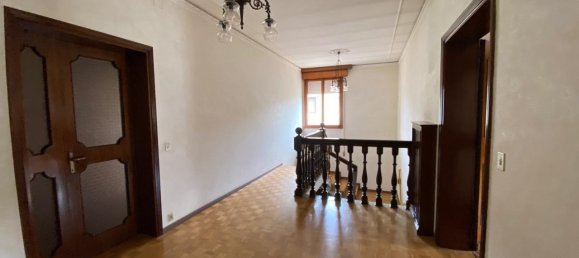 Вилла с 7 комнатами в Новента Падована, Италия № 32548 57