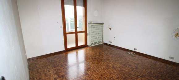 Вилла с 7 комнатами в Новента Падована, Италия № 32548 40