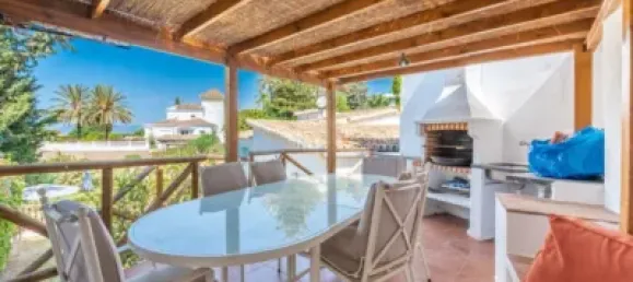 4 bedrooms House in Marbella, Spain No. 128056 3