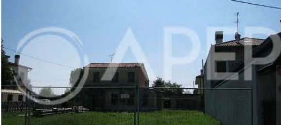 4 rooms House in Piove di Sacco, Italy No. 300661 7