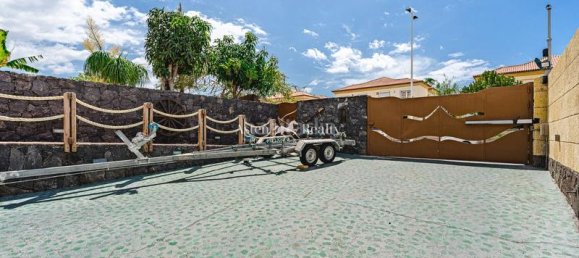 5 bedrooms Villa in Adeje, Spain No. 103824 87