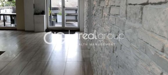 2132m² Building in Cologne, Germany No. 297682 4