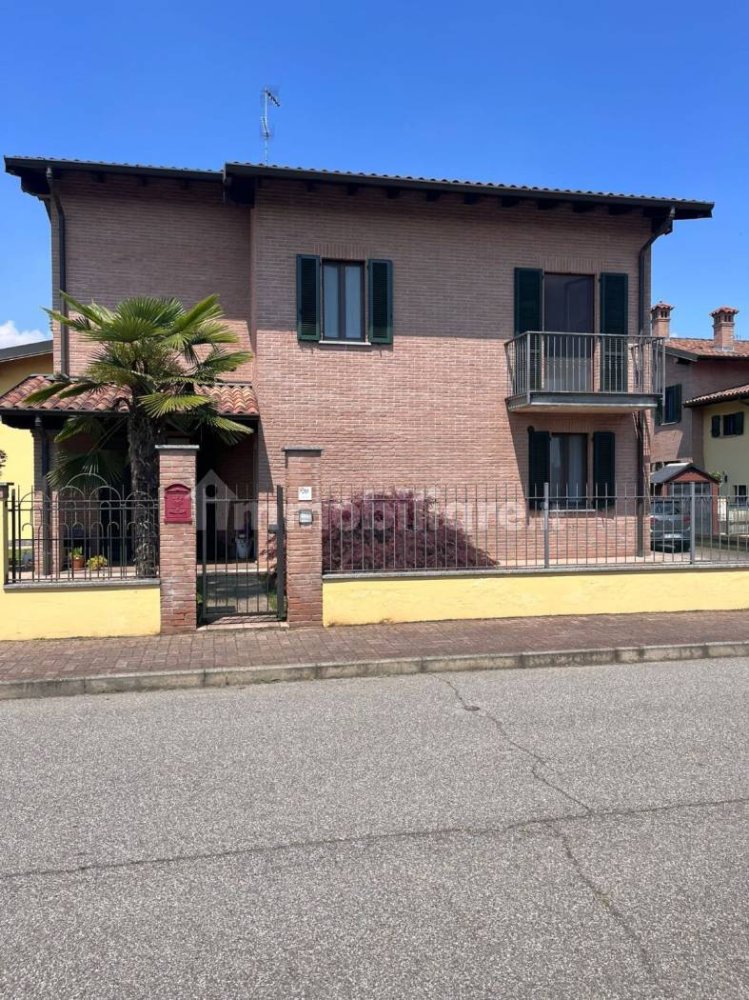 4 Schlafzimmer Villa in San Genesio ed Uniti, Italy, Nr. 267050