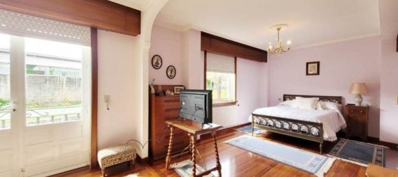 7 Schlafzimmer Haus in Bergondo, Spain, Nr. 55676 21