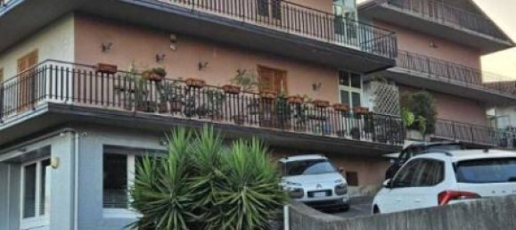 2 bedrooms Apartment in Aci Sant'Antonio, Italy No. 287836 4