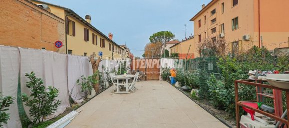 6 rooms House in Lugo, Italy No. 112998 18