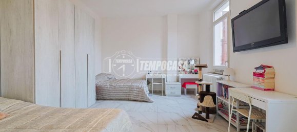 6 rooms House in Lugo, Italy No. 112998 21