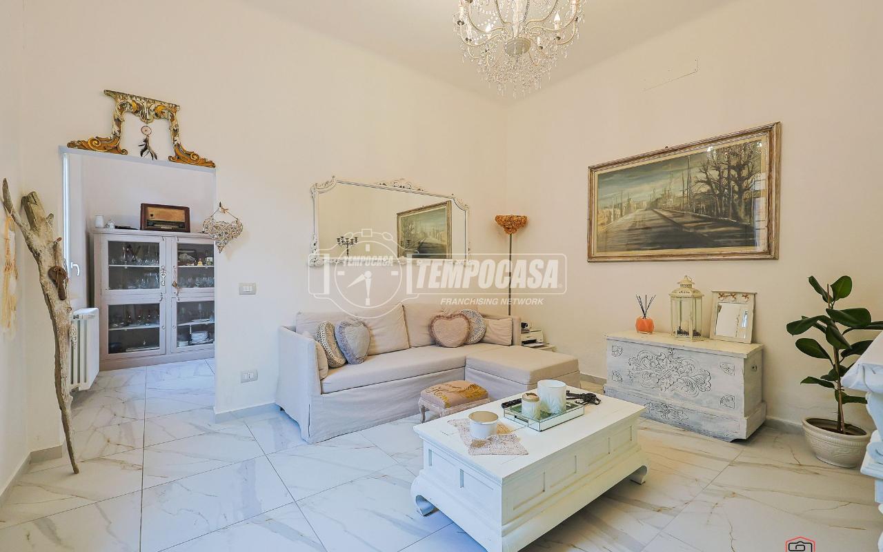 6 rooms House in Lugo, Italy No. 112998