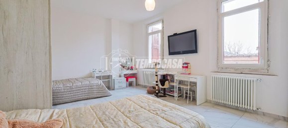 6 rooms House in Lugo, Italy No. 112998 23