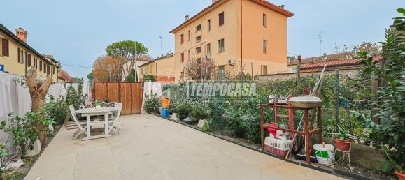 6 rooms House in Lugo, Italy No. 112998 2