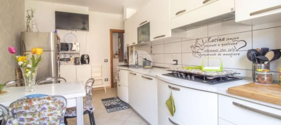 3-salle Appartement à Marcellina, Italy No. 266018 14