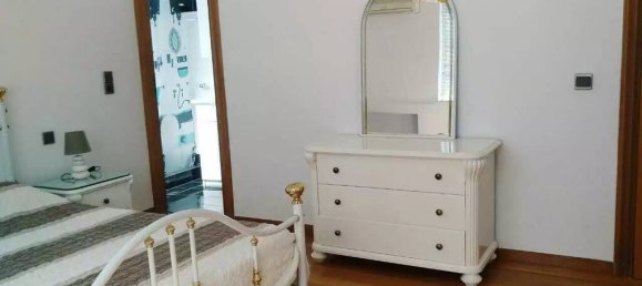 3 bedrooms Apartment in Piraeus, Greece No. 2093 8