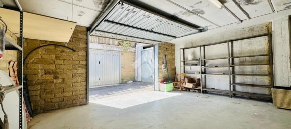 1 room Garage in Bracciano, Italy No. 359958 5