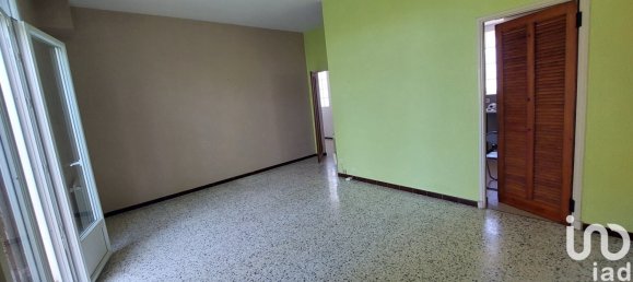 3 bedrooms House in Les Mees, France No. 284758 5