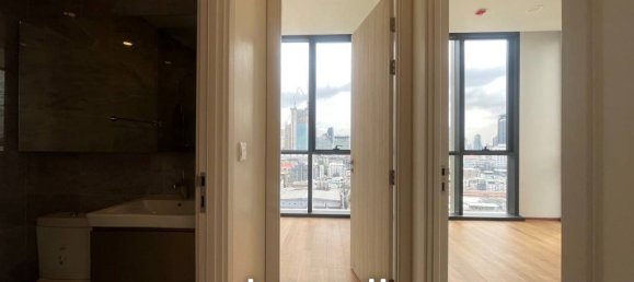 2 bedrooms Condo in Bangkok, Thailand No. 24247 6