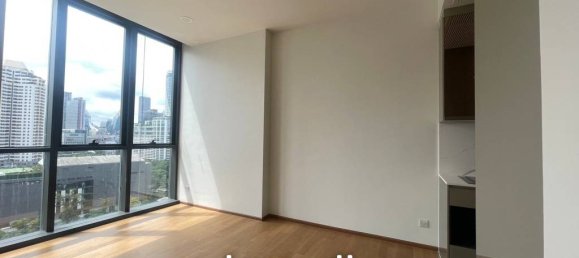 2 bedrooms Condo in Bangkok, Thailand No. 24247 2