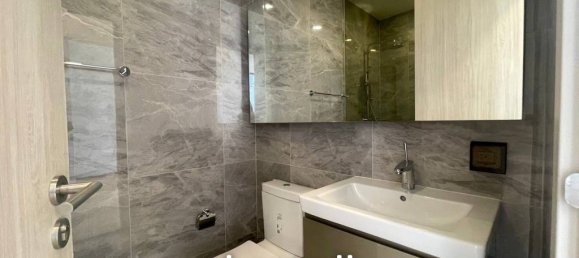 2 bedrooms Condo in Bangkok, Thailand No. 24247 8