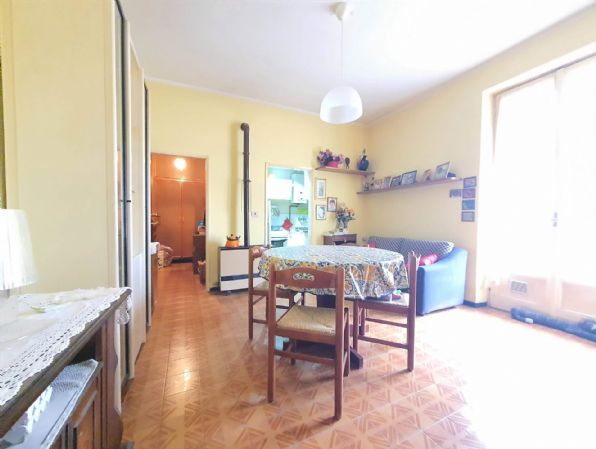 2 bedrooms Apartment in Lecco, Italy No. 223171
