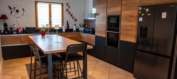 3 bedrooms House in Noyers-sur-Cher, France No. 277632 4