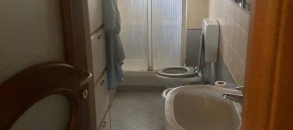 2 rooms Apartment in Turin, Italy No. 140471 8