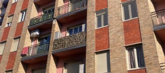 2 rooms Apartment in Turin, Italy No. 140471 27