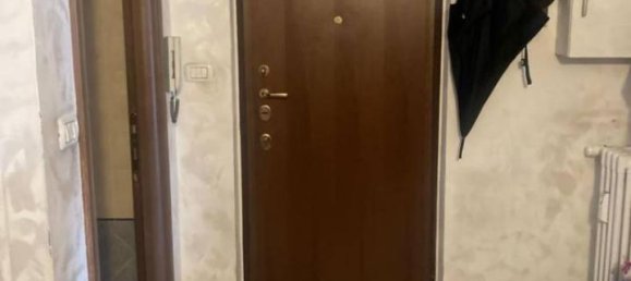 2 rooms Apartment in Turin, Italy No. 140471 9