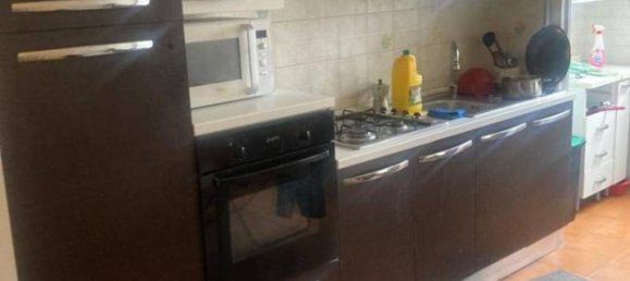 2 rooms Apartment in Turin, Italy No. 140471 3