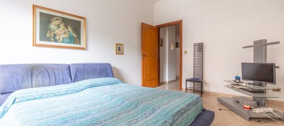 7 rooms Apartment in Pescara, Italy No. 211805 5