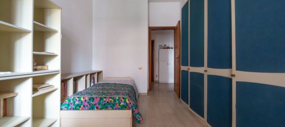 7 rooms Apartment in Pescara, Italy No. 211805 7
