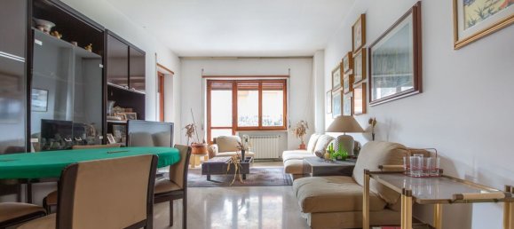 7 rooms Apartment in Pescara, Italy No. 211805 3