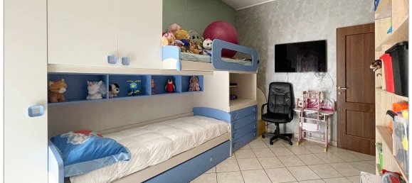 3 غرف نوم شقة في Moncalieri, Italy رقم 73731 2