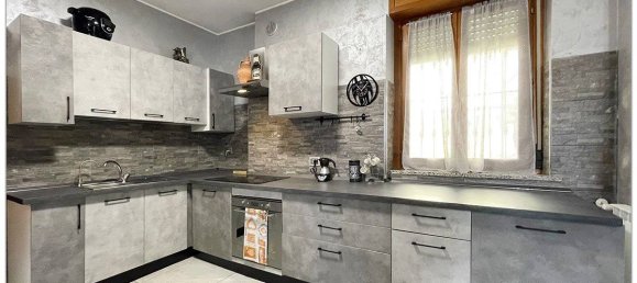 3 غرف نوم شقة في Moncalieri, Italy رقم 73731 38