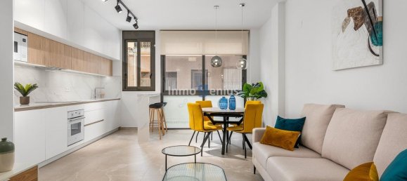 2 bedrooms Apartment in Torrevieja, Spain No. 8748 5