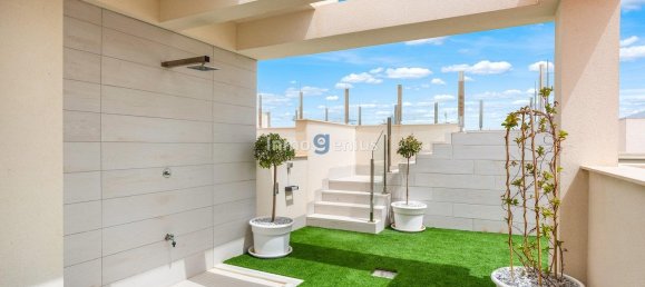 2 bedrooms Apartment in Torrevieja, Spain No. 8748 13