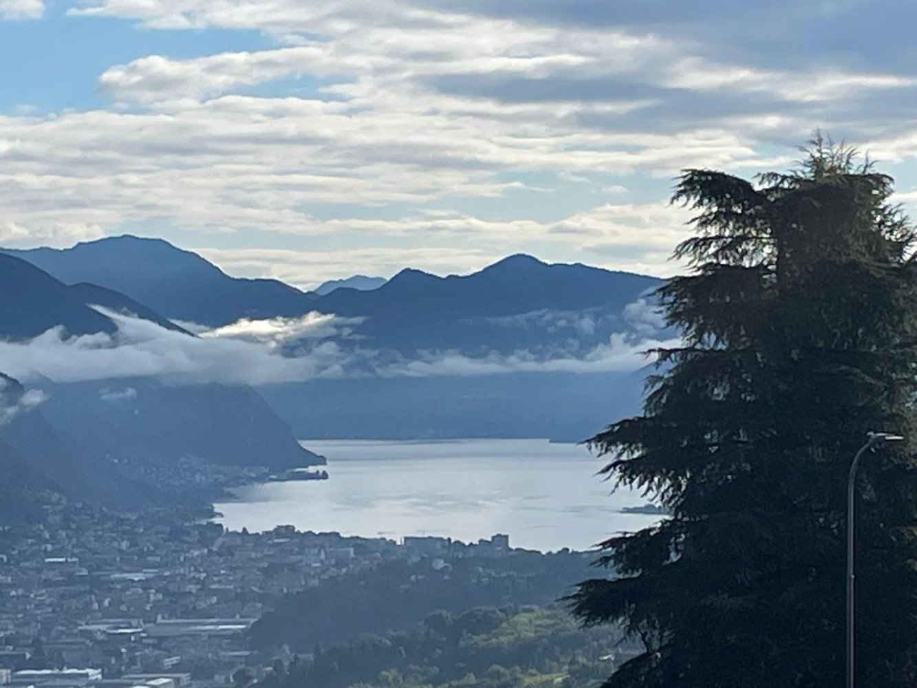 Terreno en Gandosso, Italy 990 m² No. 393047